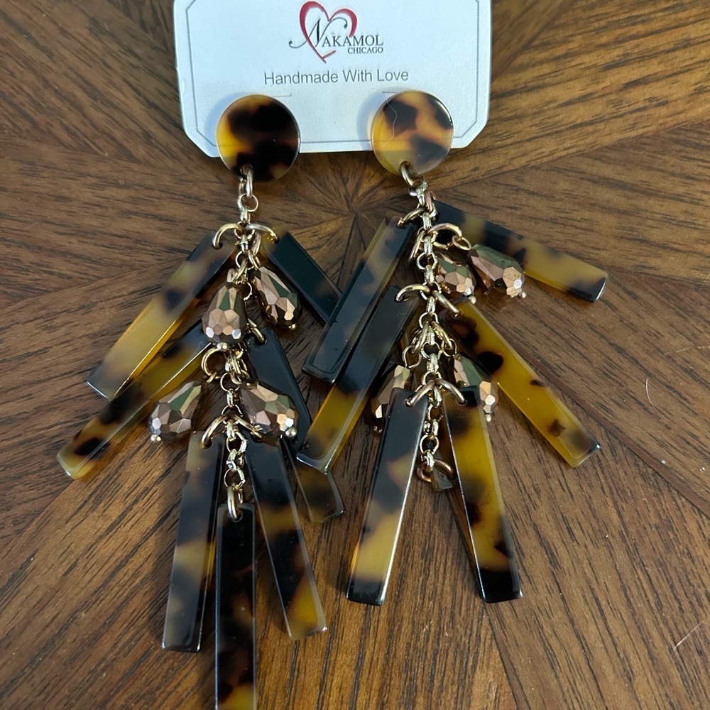 Nakamol faux tortoise earrings
